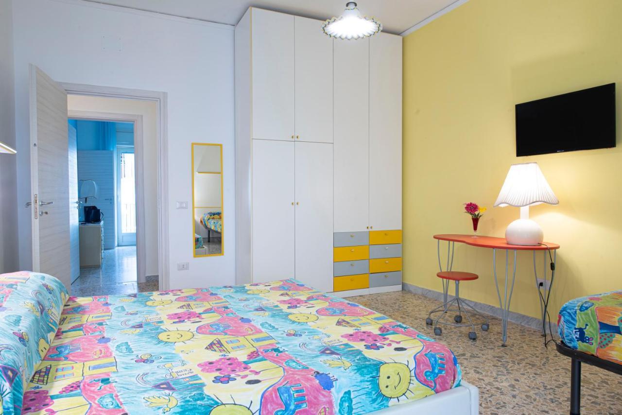 Vomero Cilea House With Balcony Napoli